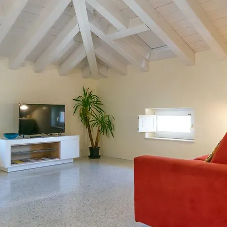 Juliet House Гостьовий будинок Верона